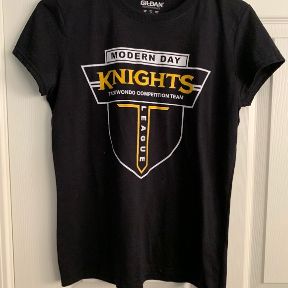 Modern Day Knights T-shirt - Picture 1 of 3